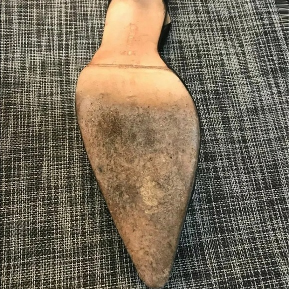 Manolo Blahnik Leather Slingback EU 38.5 - Picture 5 of 12